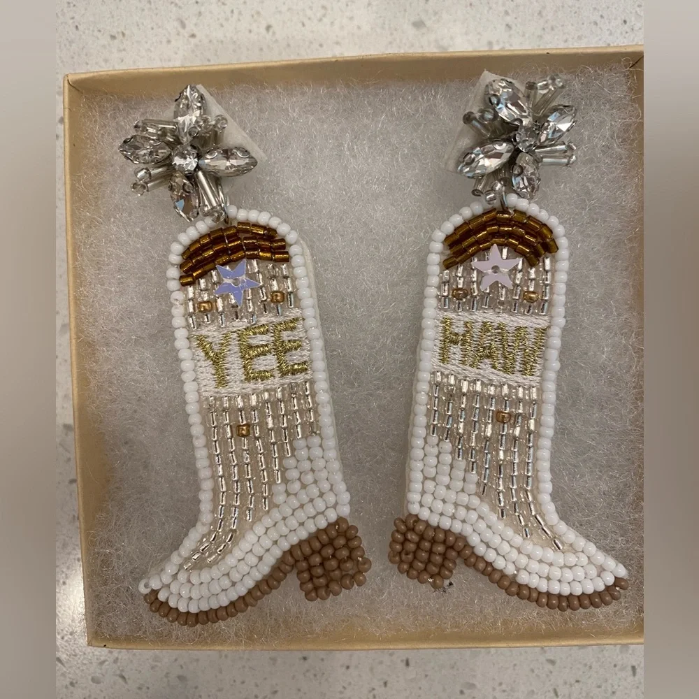 New Cowboy Boots Beaded Earrings Rhinestone White Yee Haw‎ Western Rodeo Cowgirl